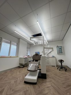 DENTLED PHM Treatment room light dental clinic