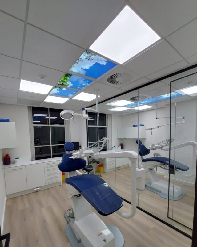 Practice-Lighting-Treatment-Room-–-DentLED