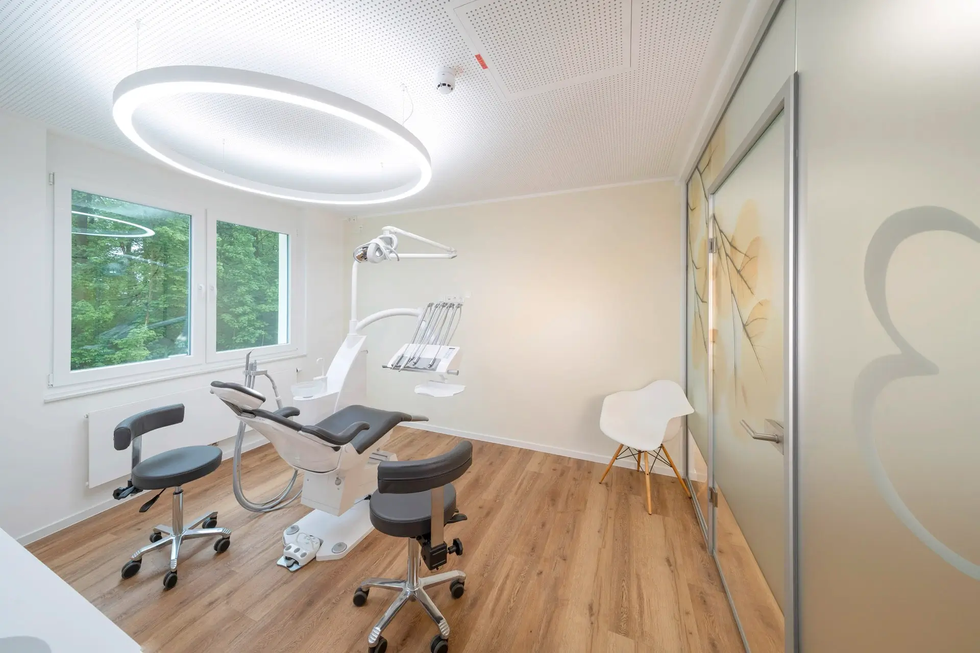 Luminaires circulaires Dentled PVR150 pour salles de soins dentaires